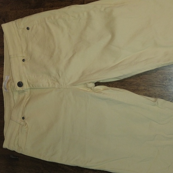 J Jill - Slim Boyfriend Straight Leg Jeans - Pale/ Butter Yellow - 12 - Picture 2 of 8